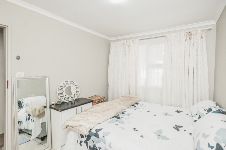 2 Bedroom Property for Sale in Belmont Park Western Cape